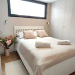 Houseboat - Dom Na Wodzie 度假居 *