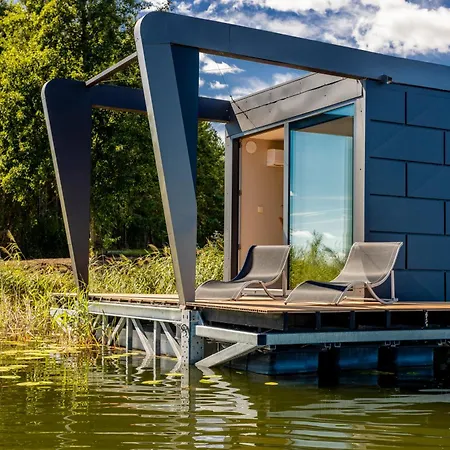Houseboat - Dom Na Wodzie Regiel