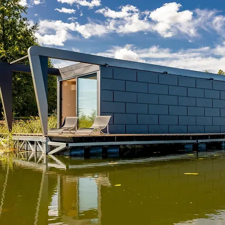 Houseboat - Dom Na Wodzie Regiel